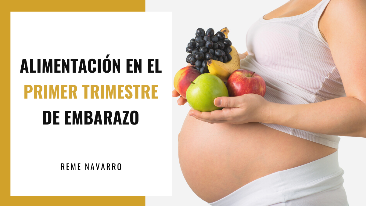 Imagen de una embarazada con una variedad de frutas
